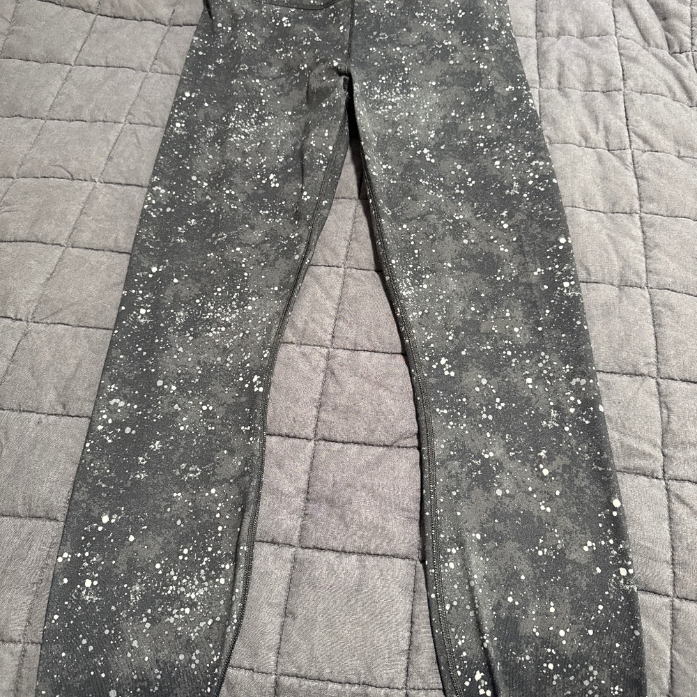 Fabletics Powerhold leggings
